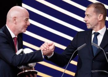 FIFA chce prodat podíl v mistrovství světa, čelí kritice