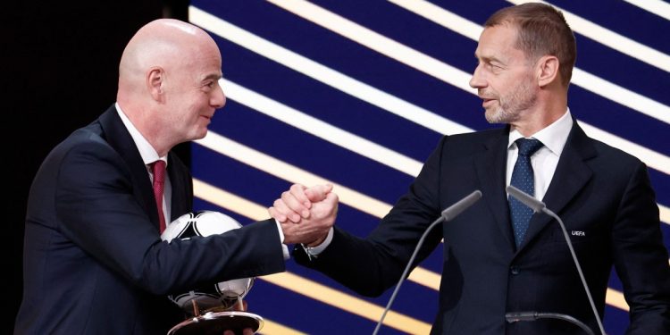 FIFA chce prodat podíl v mistrovství světa, čelí kritice