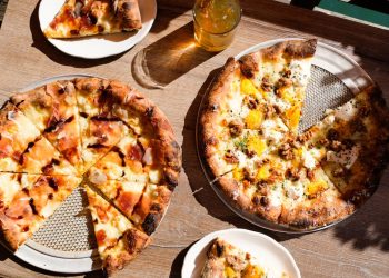 Nejlepší pizzerií v USA je opět newyorská Una Pizza Napoletana