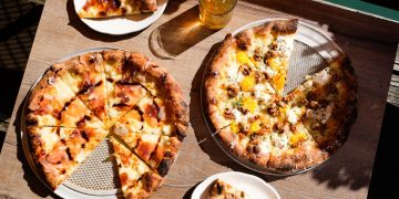 Nejlepší pizzerií v USA je opět newyorská Una Pizza Napoletana