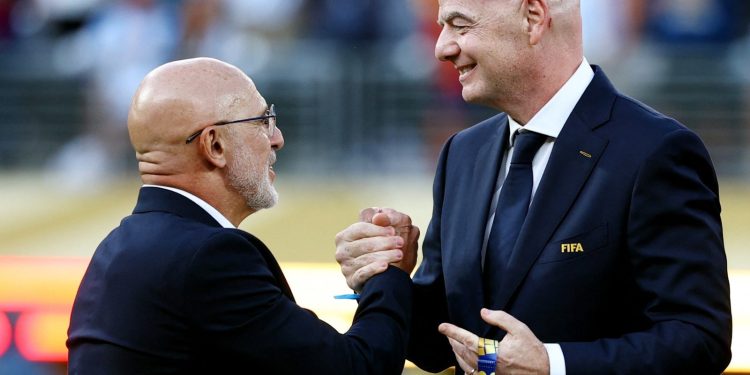 Krizové jednání v Maroku: Infantino zachraňuje pozici v čele FIFA